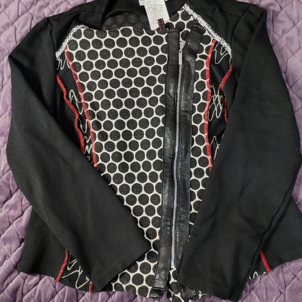 Zoe Women's Geometric Black Stylish Jacket M